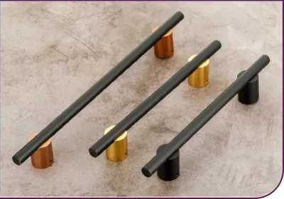 R Boxy Main Door Handle